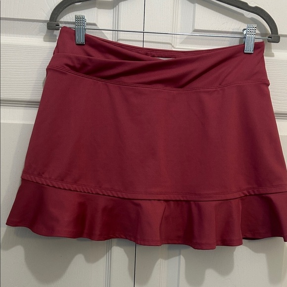 Sincerly Jules Dresses & Skirts - Sincerely Jules Red Mini Skirt Gulf and Tennis Women Size Medium.
